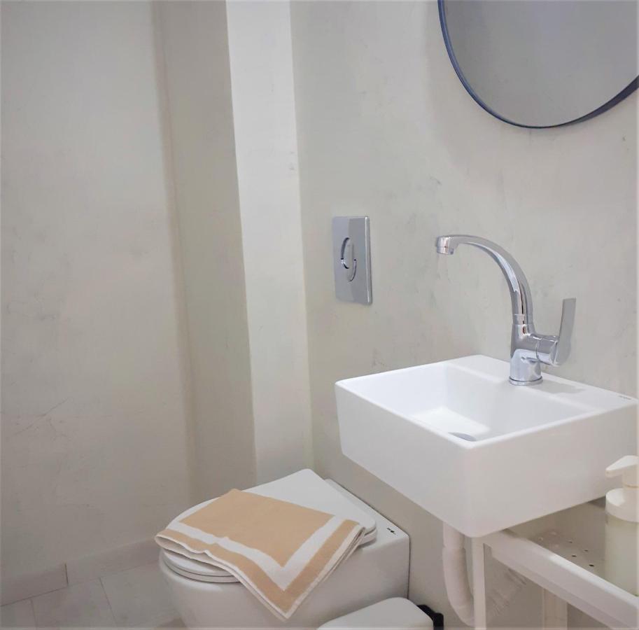 Kineta Seaside Summer Apartments Bagian luar foto